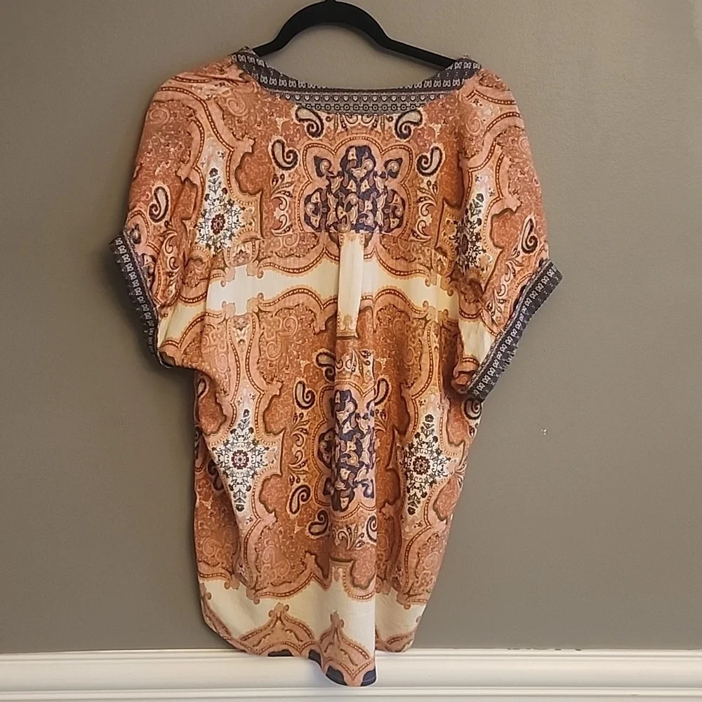Daytrip Women's Blouse with Paisley Design in Cream and Brown - Picture 4 of 10
